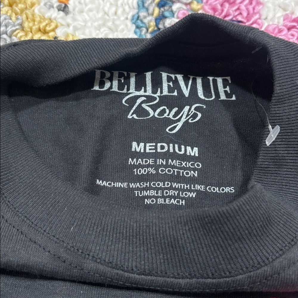 T-shirt - Picture 3 of 4